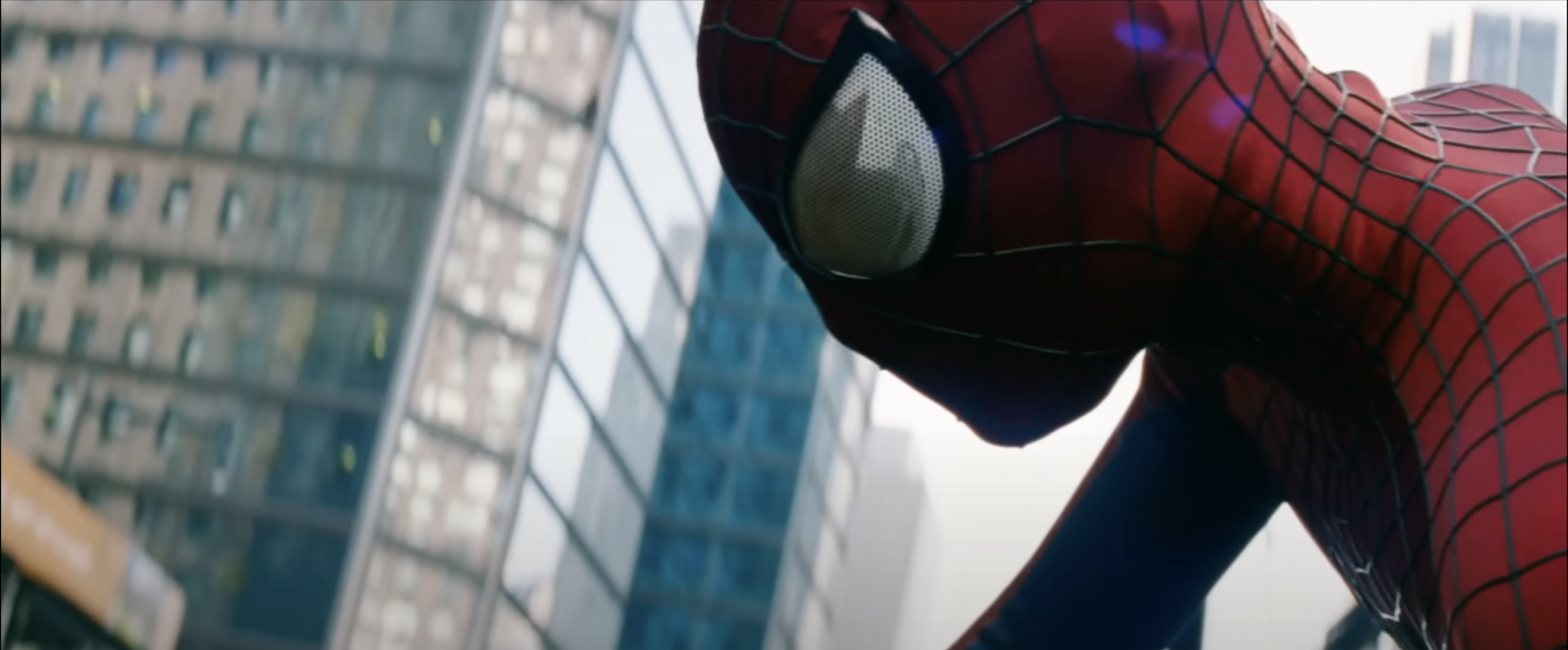 Garfield w kostiumie Człowieka-Pająka