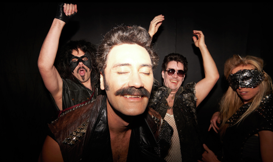 Taika Waititi (Viago) Jemaine Clement (Vladislav) Jonny Brugh (Deacon)