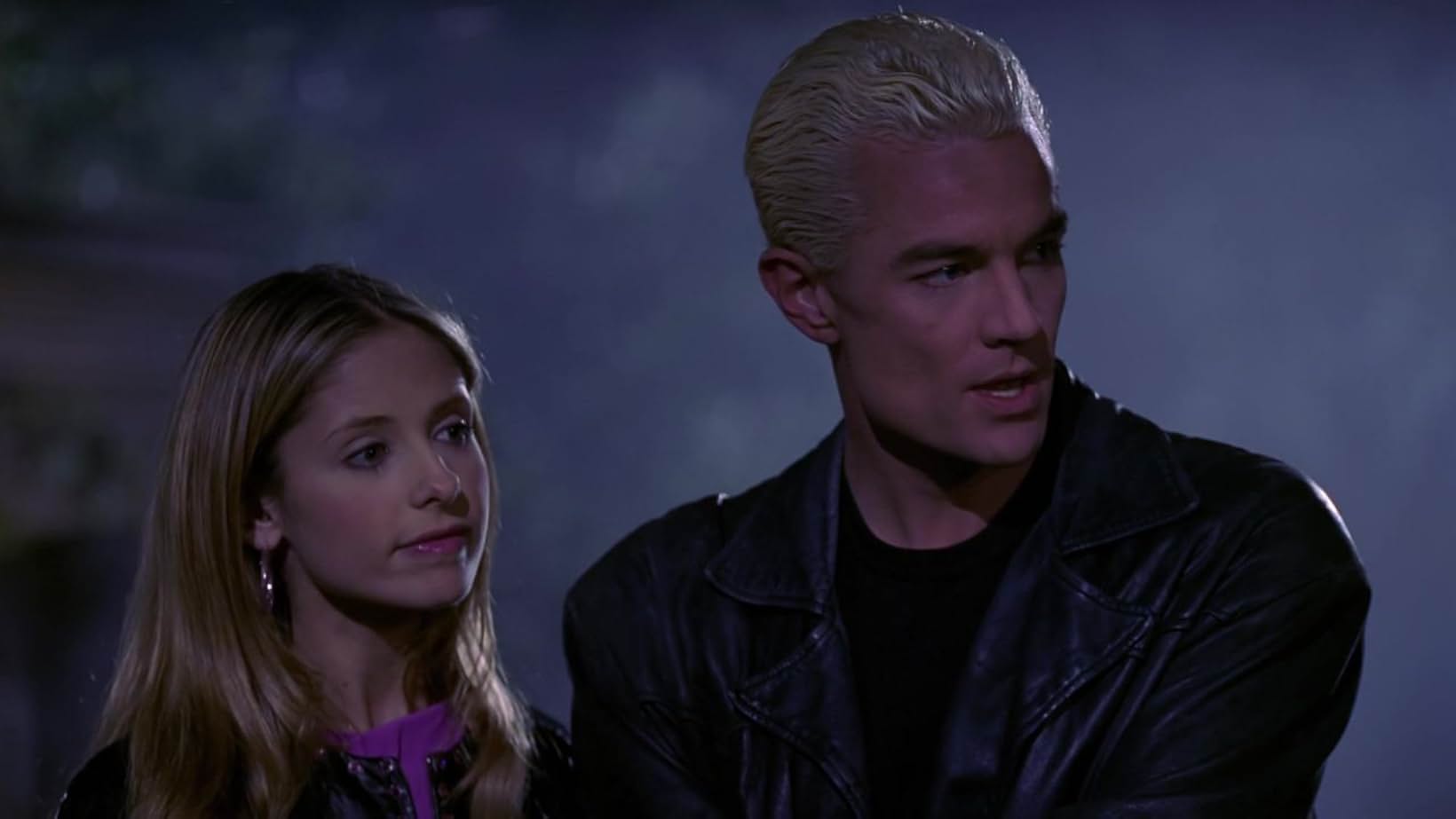 Sarah Michelle Gellar (Buffy) James Marsters (Spike)